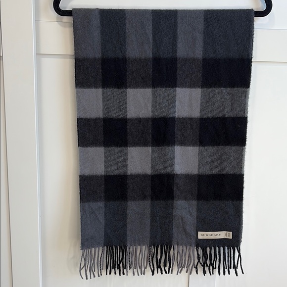 Burberry Unisex Charcoal, Grey and Black Plaid Scarf - Picture 1 of 9